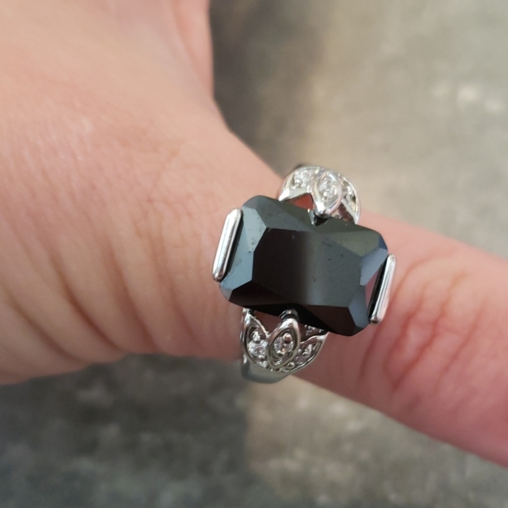 Black Stone Ring F111
